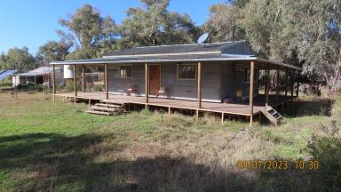 Farm Sold - NSW - Tilpa - 2840 - Picturesque Darling River Frontage  (Image 2)