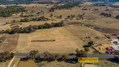 Farm For Sale - NSW - Mudgee - 2850 - 25 ACRES, CREEK FRONTAGE, MINUTES FROM MUDGEE  (Image 2)