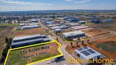 Farm Sold - NSW - Dubbo - 2830 - Rare Business Park Offering - Registered & Ready!!  (Image 2)