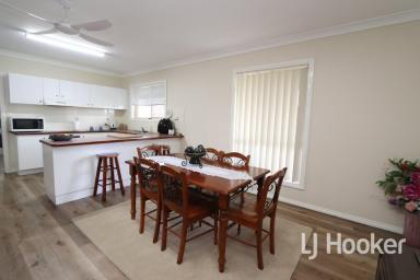 Farm For Sale - NSW - Inverell - 2360 - Rural Charm Meets Convenience  (Image 2)