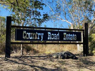 Farm Sold - QLD - Mareeba - 4880 - LUXURIOUS SPACE & SCENIC VIEWS  (Image 2)