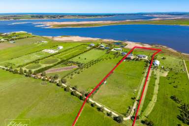 Farm For Sale - SA - Clayton Bay - 5256 - Waterfront Wonderland  -  The Perfect Retreat  (Image 2)