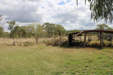 Farm Sold - QLD - Stanwell - 4702 - Family home with land in Stanwell  (Image 2)