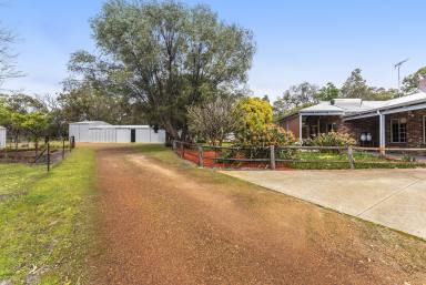 Farm Sold - WA - Barragup - 6209 - TRUE COUNTRY HOME ON 5 ACRES  (Image 2)