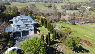 Farm For Sale - NSW - Tumut - 2720 - Sensational House. Sensational Views.  (Image 2)