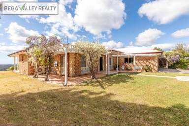 Farm For Sale - NSW - Lochiel - 2549 - LIVING ON TOP OF THE WORLD  (Image 2)