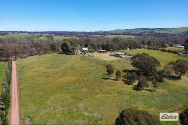 Farm Sold - VIC - Lockwood South - 3551 - CUTE COUNTRY COTTAGE WITH  BUNGALOW SUITABLE FOR RENOVATION ON 8.76 ACRES  (Image 2)