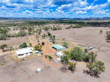 124 Lee Farm Road, Bushley QLD 4702
