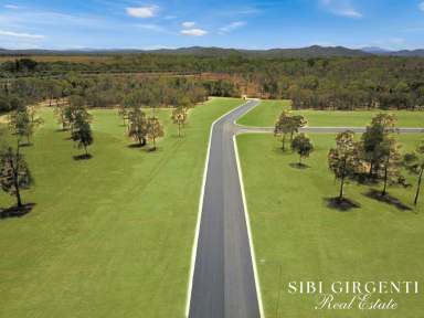 Farm For Sale - QLD - Mareeba - 4880 - COUNTRY LIVING AT ITS FINEST WITH PLENTY OF SPACE  (Image 2)