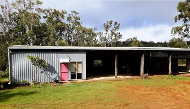 Farm Sold - QLD - Ravenshoe - 4888 - Is it a shed,,,is it a home   maybe SHOME  (Image 2)