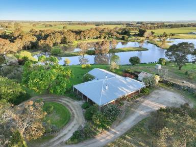 Farm Sold - VIC - Winchelsea - 3241 - MAGNIFICENT HISTORIC WINCHELSEA TOWNSHIP FRINGE PROPERTY  (Image 2)