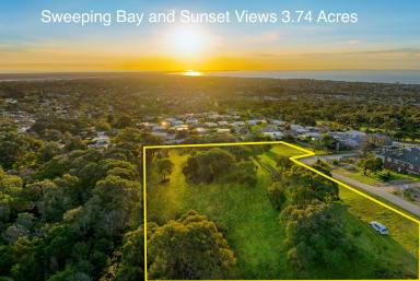 Farm For Sale - VIC - Rosebud - 3939 - Breathtaking Bay & Ocean Views On Almost 4 Acres  (Image 2)