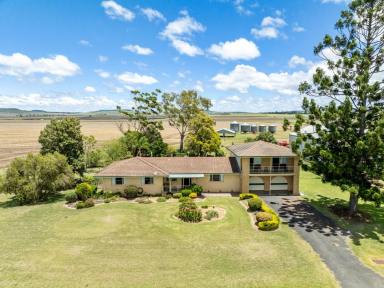 Farm For Sale - QLD - Nobby - 4360 - "Bellmont" : Water - Titles - Location!  (Image 2)