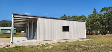 Farm Sold - QLD - Cardwell - 4849 - Vacant block with new 206m2 shed with town     water connected to meter  (Image 2)