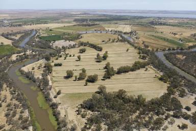 Farm Sold - VIC - Gunbower - 3566 - Executors Sale – Expression of Interest  

Gunbower Creek Frontage

"KURRAJONG Park"

Account Estate DK Oberin 

 ( 70 plus years of ownership )  (Image 2)