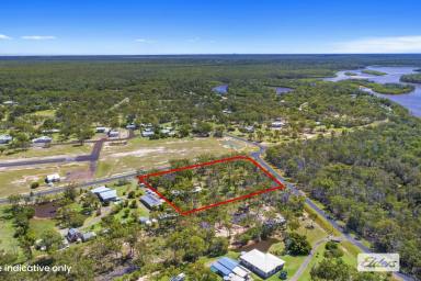 Farm Sold - QLD - Pacific Haven - 4659 - THE CHARMS OF COUNTRY LIVING!  (Image 2)