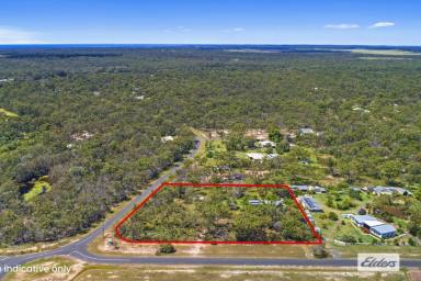 Farm Sold - QLD - Pacific Haven - 4659 - THE CHARMS OF COUNTRY LIVING!  (Image 2)