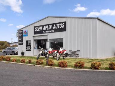 Farm For Sale - QLD - Glen Aplin - 4381 - High Volume Mechanical Business and Commercial Property  (Image 2)