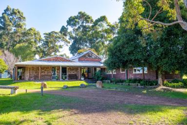 Farm For Sale - WA - Boorara Brook - 6262 - Escape to Riverway Chalets: A Lifestyle Retreat and Investment Opportunity  (Image 2)