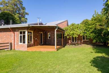 Farm For Sale - WA - Boorara Brook - 6262 - Escape to Riverway Chalets: A Lifestyle Retreat and Investment Opportunity  (Image 2)