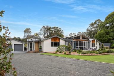 Farm Sold - NSW - Tapitallee - 2540 - Escape to an Effortless Lifestyle of Luxury and Beauty  (Image 2)