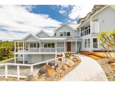 Farm For Sale - NSW - Forster - 2428 - LUXURY LISTING:  STUNNING & MODERN CAPE HAWKE ACREAGE  (Image 2)