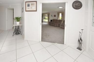 Farm Sold - VIC - Swan Hill - 3585 - THE QUIET ACHIEVER!  (Image 2)