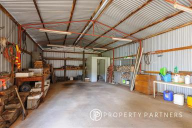 Farm Sold - VIC - Hoddles Creek - 3139 - RUSTIC CHARM & TRANQUILITY ON ALMOST 4.5 ACRES APPROX.  (Image 2)