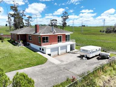 Farm For Sale - TAS - West Kentish - 7306 - Rural Acreage - 85.4 Hectares, Two Homes, Three titles  (Image 2)