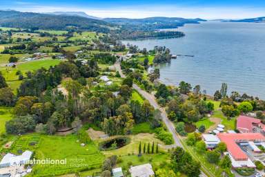 Farm For Sale - TAS - Woodbridge - 7162 - Rare North-facing Building Block in the Village  (Image 2)