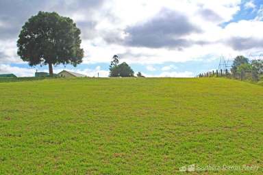 Farm Sold - QLD - Killarney - 4373 - PANORAMIC MOUNTAIN VIEWS  (Image 2)