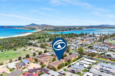 Farm For Sale - NSW - Tuncurry - 2428 - Two Bedroom Unit in Terrific Location!  (Image 2)