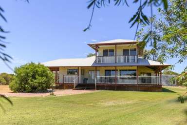 Farm Sold - WA - Jurien Bay - 6516 - UNDER OFFER IN 2 DAYS!!  (Image 2)