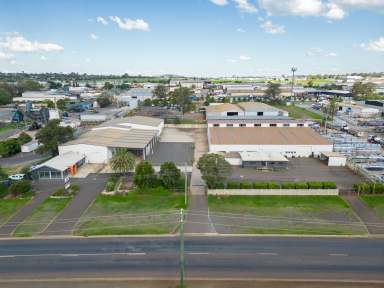 Farm For Sale - QLD - Wilsonton - 4350 - Impressive Industrial Facility with Warehousing, Showroom and Office  (Image 2)