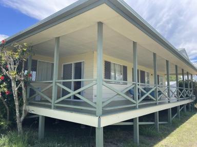 Farm For Sale - NSW - Swan Bay - 2471 - COTTAGE DOWN BY THE RIVER ...  (Image 2)