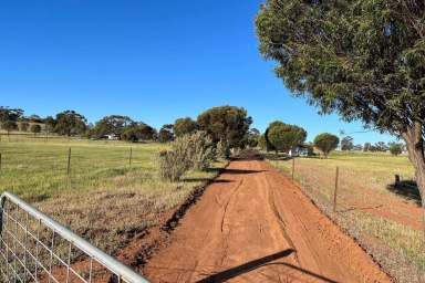 Farm Sold - WA - Bejoording - 6566 - Tranquil Acreage Living at 30 Walkey Close, Bejoording.  (Image 2)