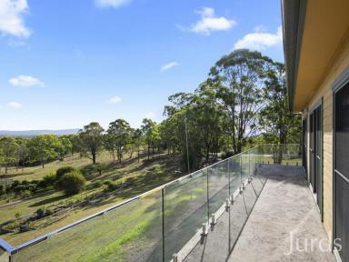 Farm For Sale - NSW - Lovedale - 2325 - Exquisite Country Estate in Hunter Valley Wine Country  (Image 2)