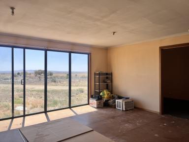 Farm For Sale - SA - Orroroo - 5431 - Motivated Seller!! Want a small country getaway? Here's your chance!  (Image 2)