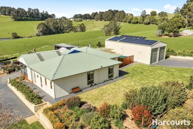 Farm Sold - VIC - Childers - 3824 - An Idyllic Country Lifestyle  (Image 2)
