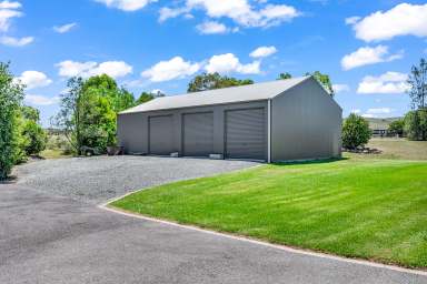 Farm Sold - NSW - Singleton - 2330 - Substantial Home on 5 acres only 15 minutes to Lake St Clair & 10 mins to town!  (Image 2)