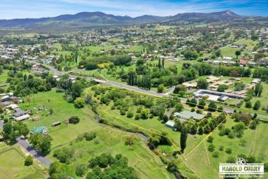 Farm For Sale - NSW - Tenterfield - 2372 - Family Oasis with Tenterfield Creek.....  (Image 2)