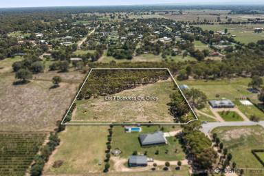Farm Sold - VIC - Oxley - 3678 - 7.6 Acres of Residential Land in Oxley  (Image 2)
