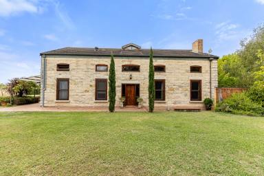 Farm For Sale - NSW - Tumut - 2720 - Escape To The Country  (Image 2)