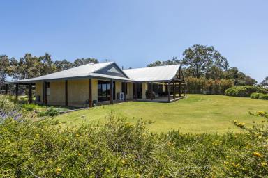 Farm For Sale - WA - Wanerie - 6503 - Horticulture Expertise & Lifestyle  (Image 2)
