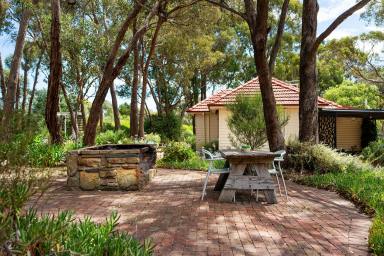 Farm Sold - VIC - Harcourt - 3453 - Country Retreat on 8 acres (approx)  (Image 2)