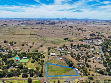 Farm For Sale - VIC - Penshurst - 3289 - Sweeping Scale & Majestic Mountain Views!  (Image 2)
