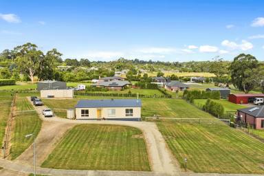 Farm For Sale - VIC - Drouin - 3818 - SO MUCH POTENTIAL ON THIS "ONE ACRE" ALLOTMENT  (Image 2)