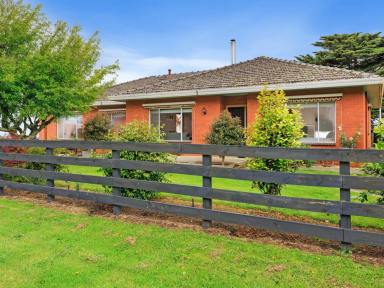 Farm For Sale - VIC - Krowera - 3945 - Grazing and Lifestyle Combination  (Image 2)