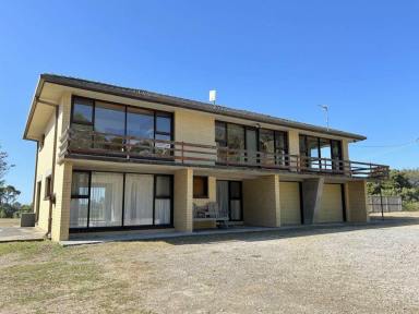 Farm For Sale - TAS - Latrobe - 7307 - This One Will Twiss Your Arm  (Image 2)