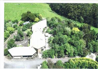 Farm For Sale - TAS - Scotchtown - 7330 - 20 acres, Private, Tranquil Setting, Like Living at your Own Resort  (Image 2)